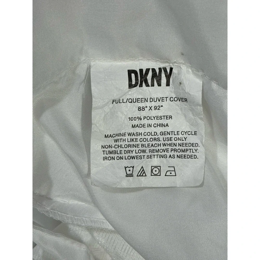 DKNY Soft Textured Solid White Duvet Cover Queen Full ‎ ,Buttons